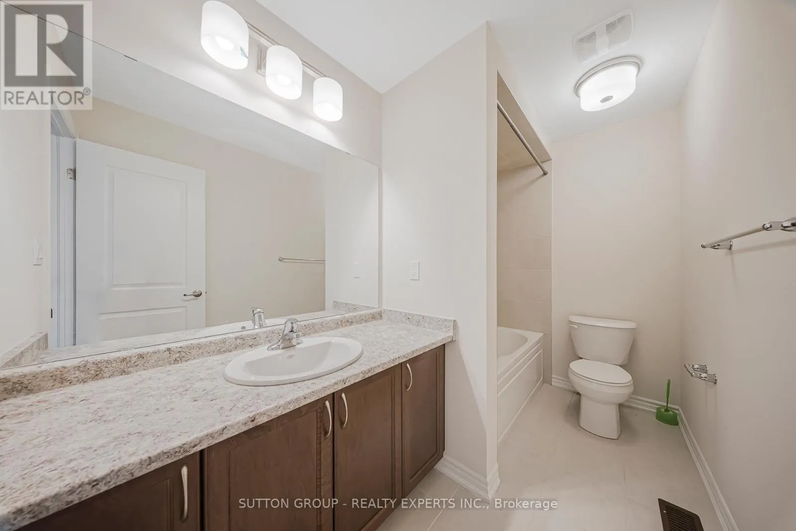 69 - 620 COLBORNE STREET W