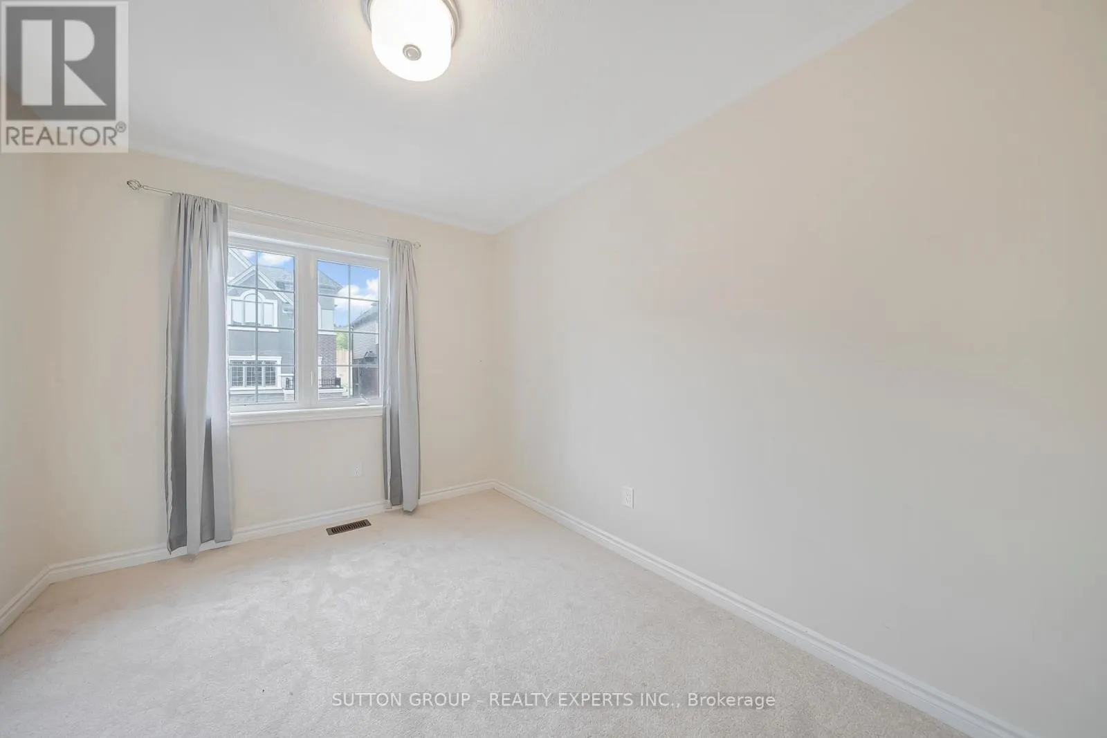 69 - 620 COLBORNE STREET W