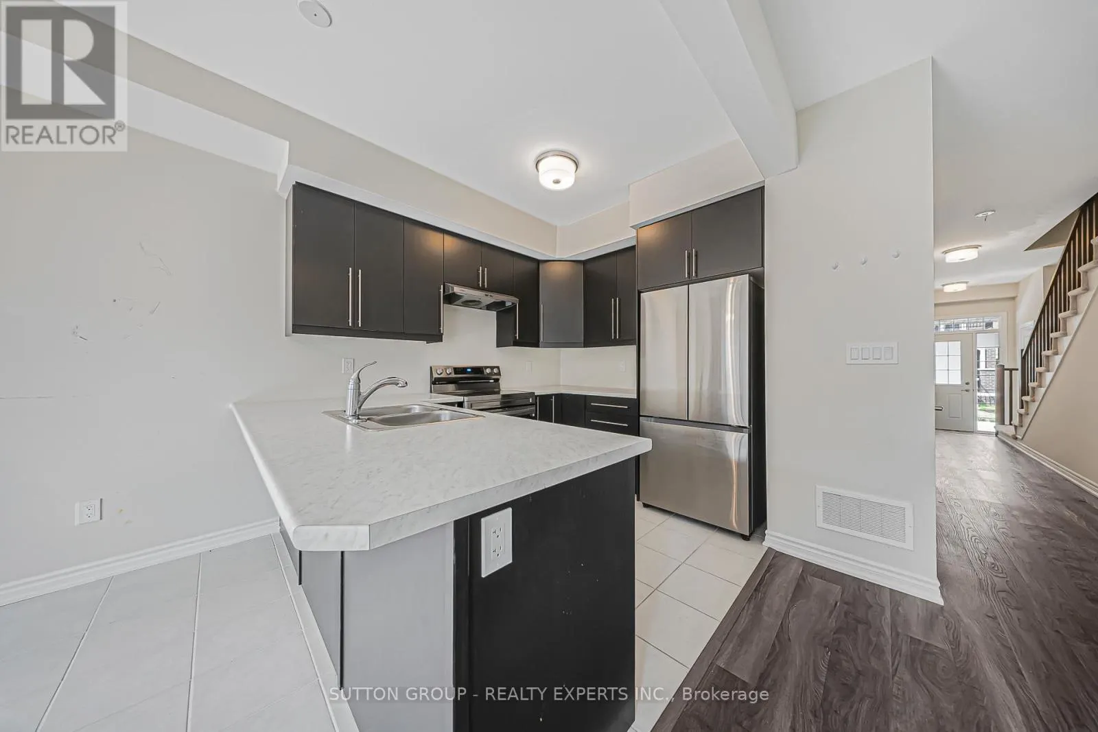 69 - 620 COLBORNE STREET W