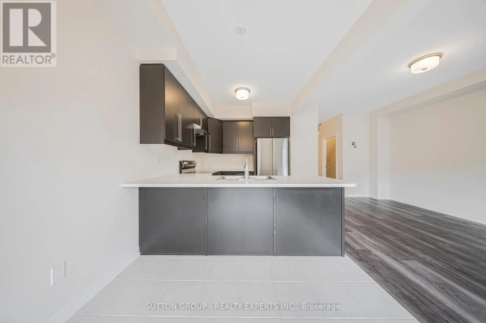 69 - 620 COLBORNE STREET W