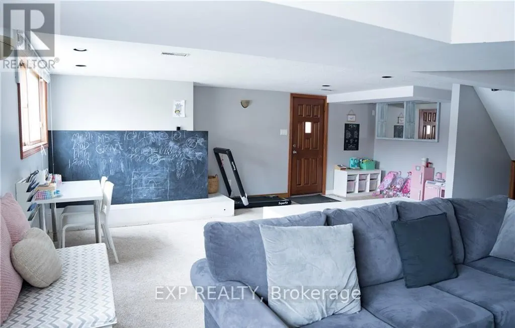 62 OWEN PLACE