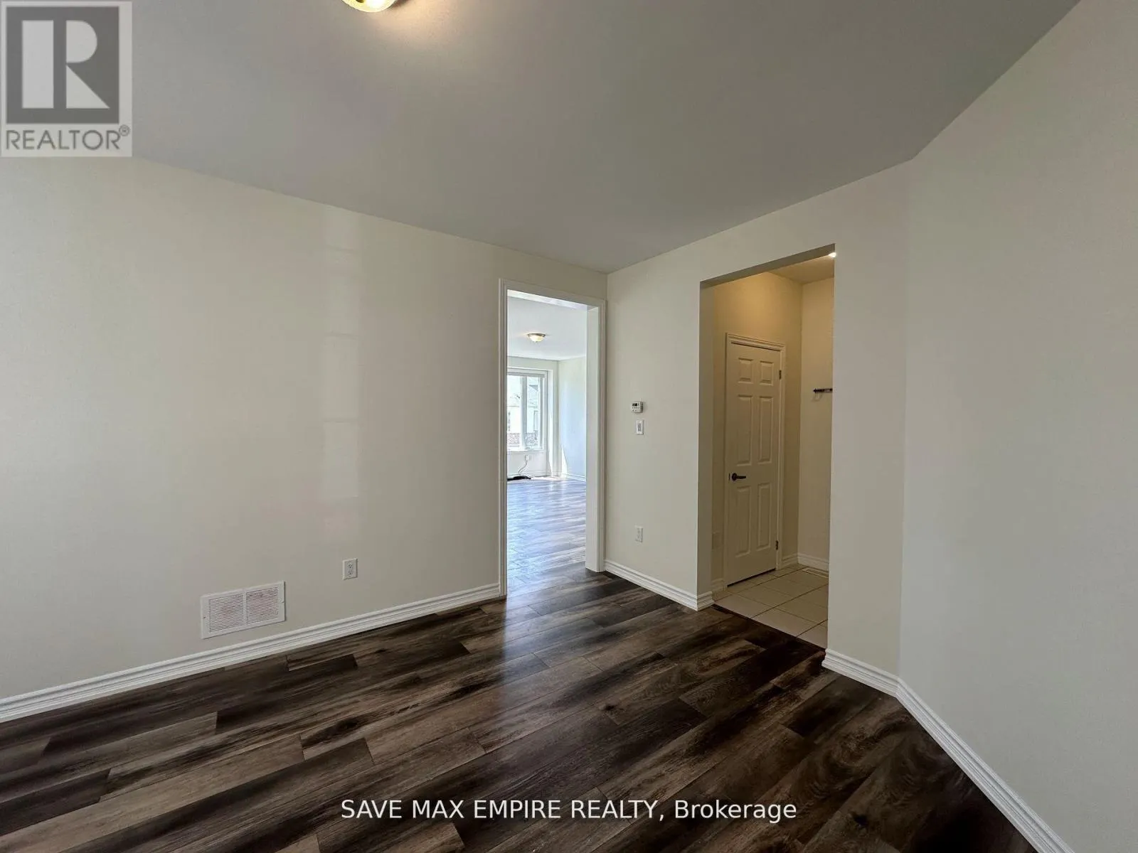1499 MARINA DRIVE