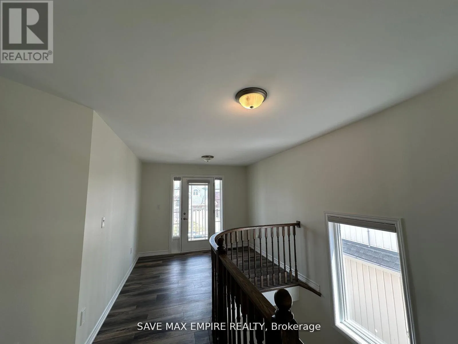 1499 MARINA DRIVE