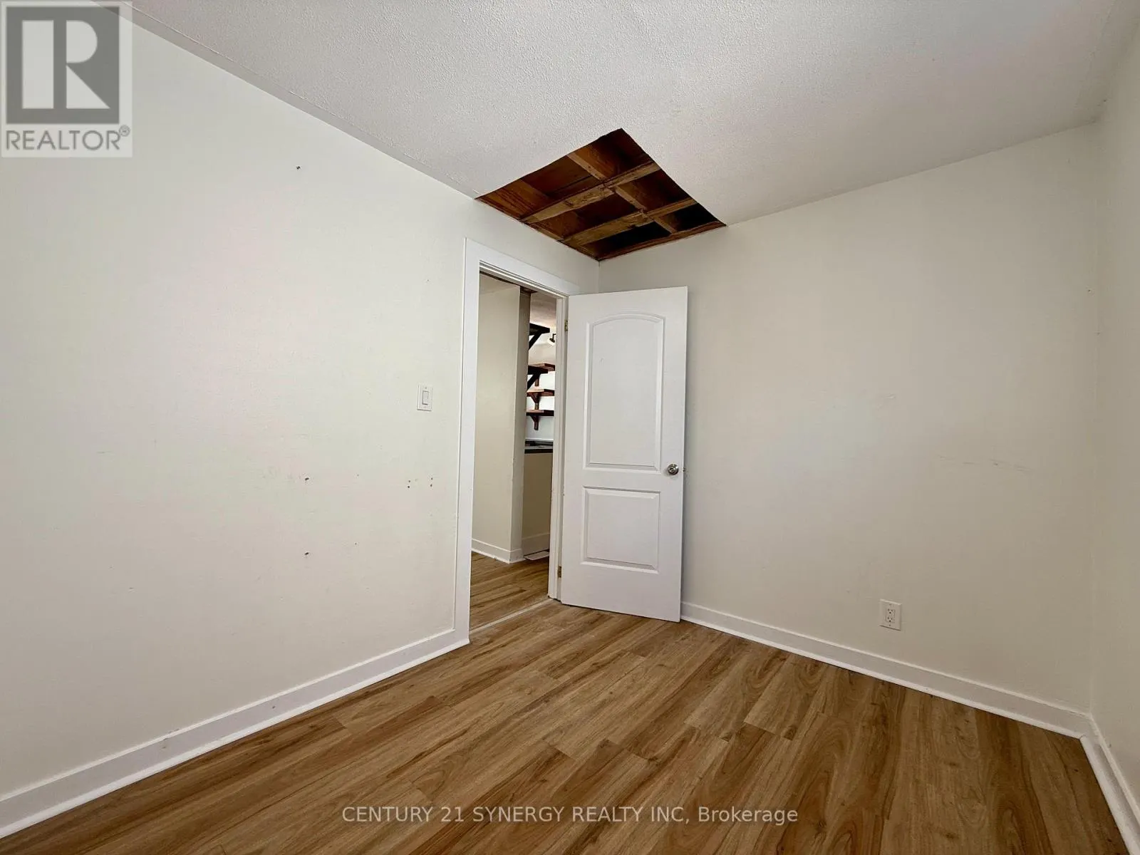 415 MCCONNELL AVENUE