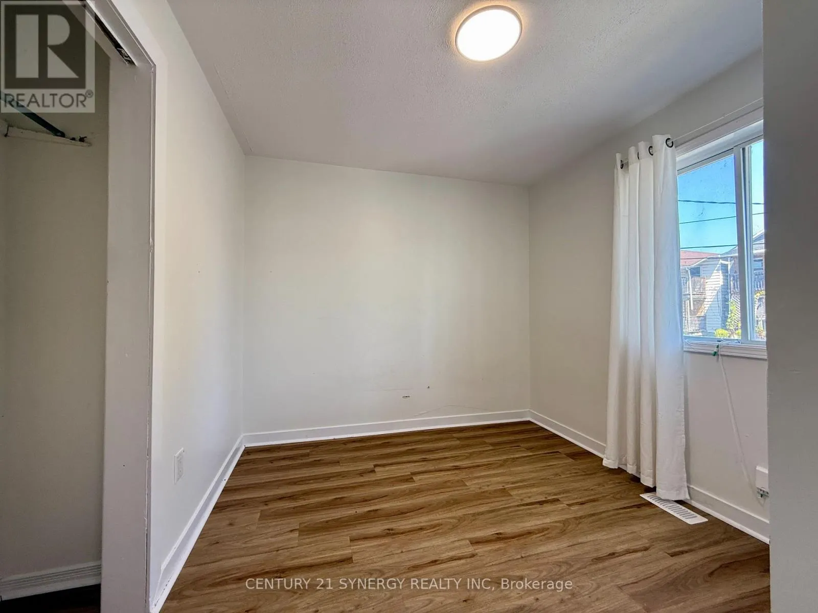 415 MCCONNELL AVENUE