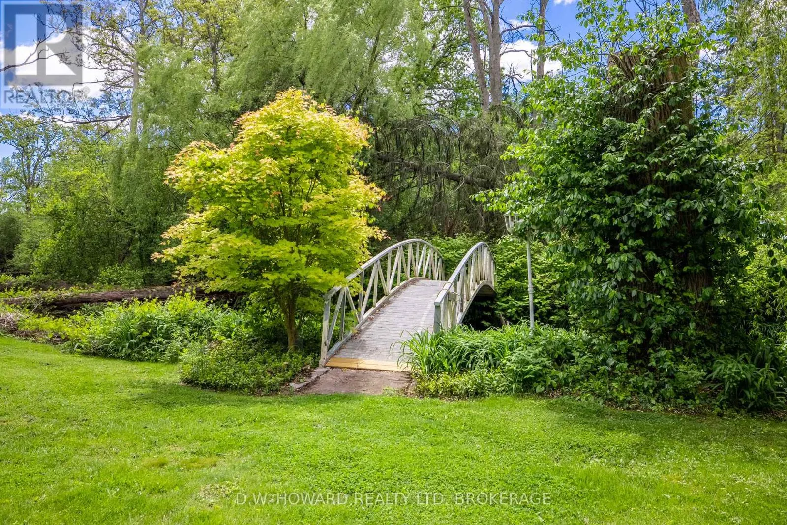 3689 NIAGARA BOULEVARD