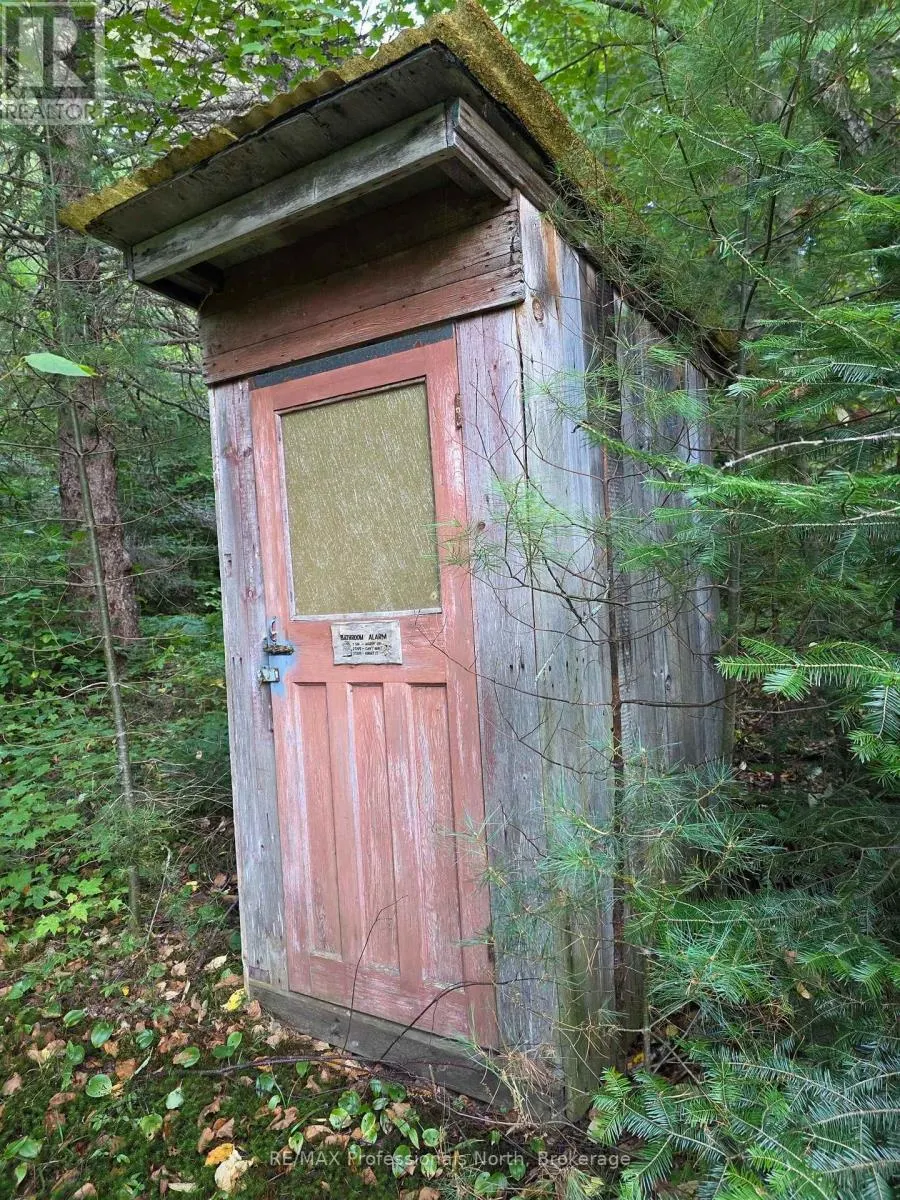 671 LYNX LAKE ROAD