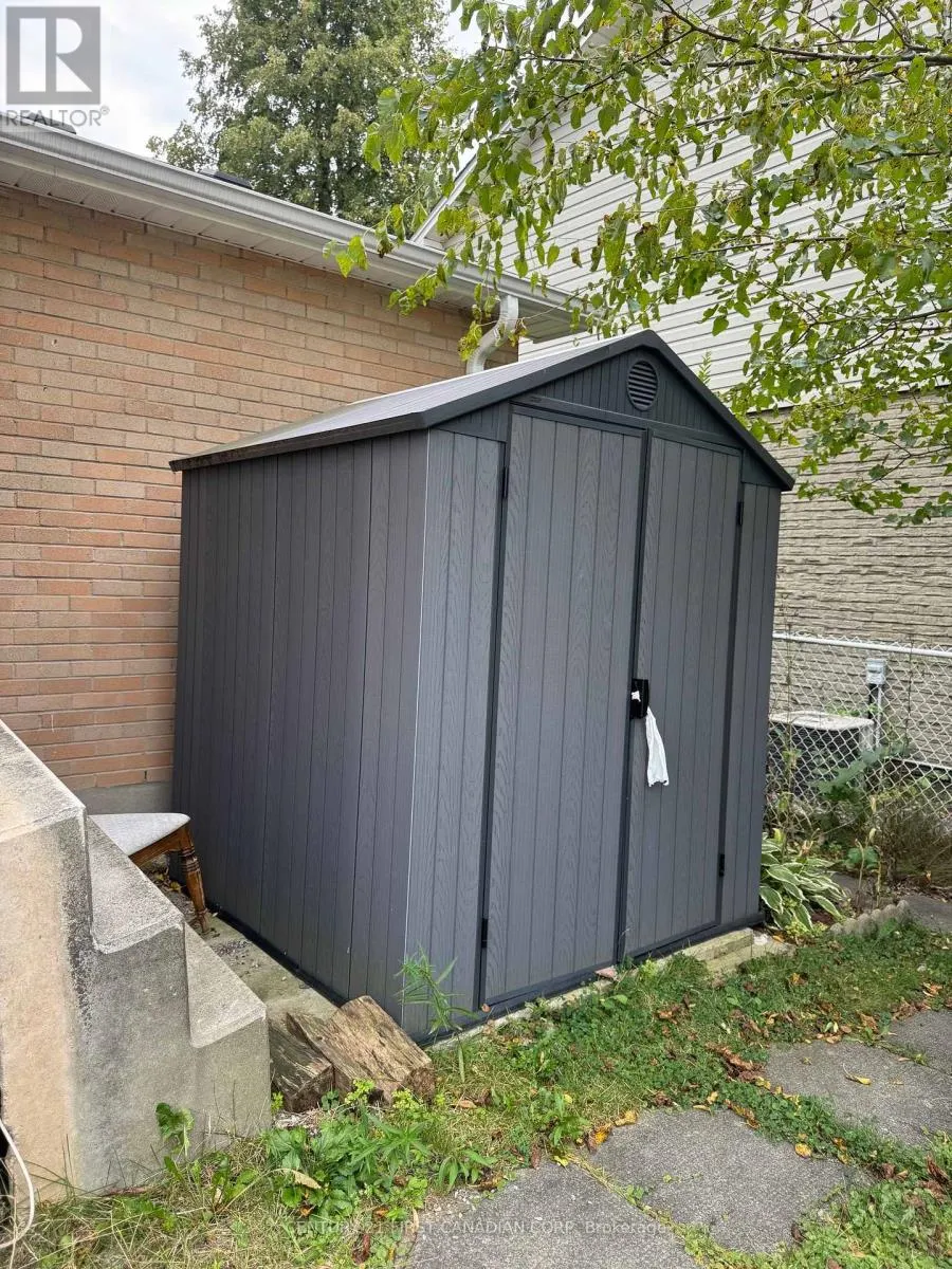 53 ARCHER CRESCENT