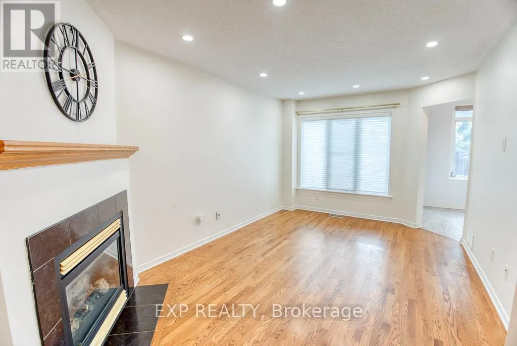 4626 OGILVIE WALK CRESCENT