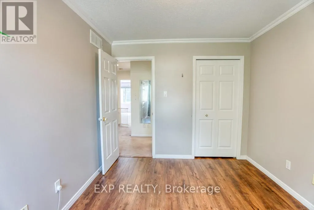 4626 OGILVIE WALK CRESCENT