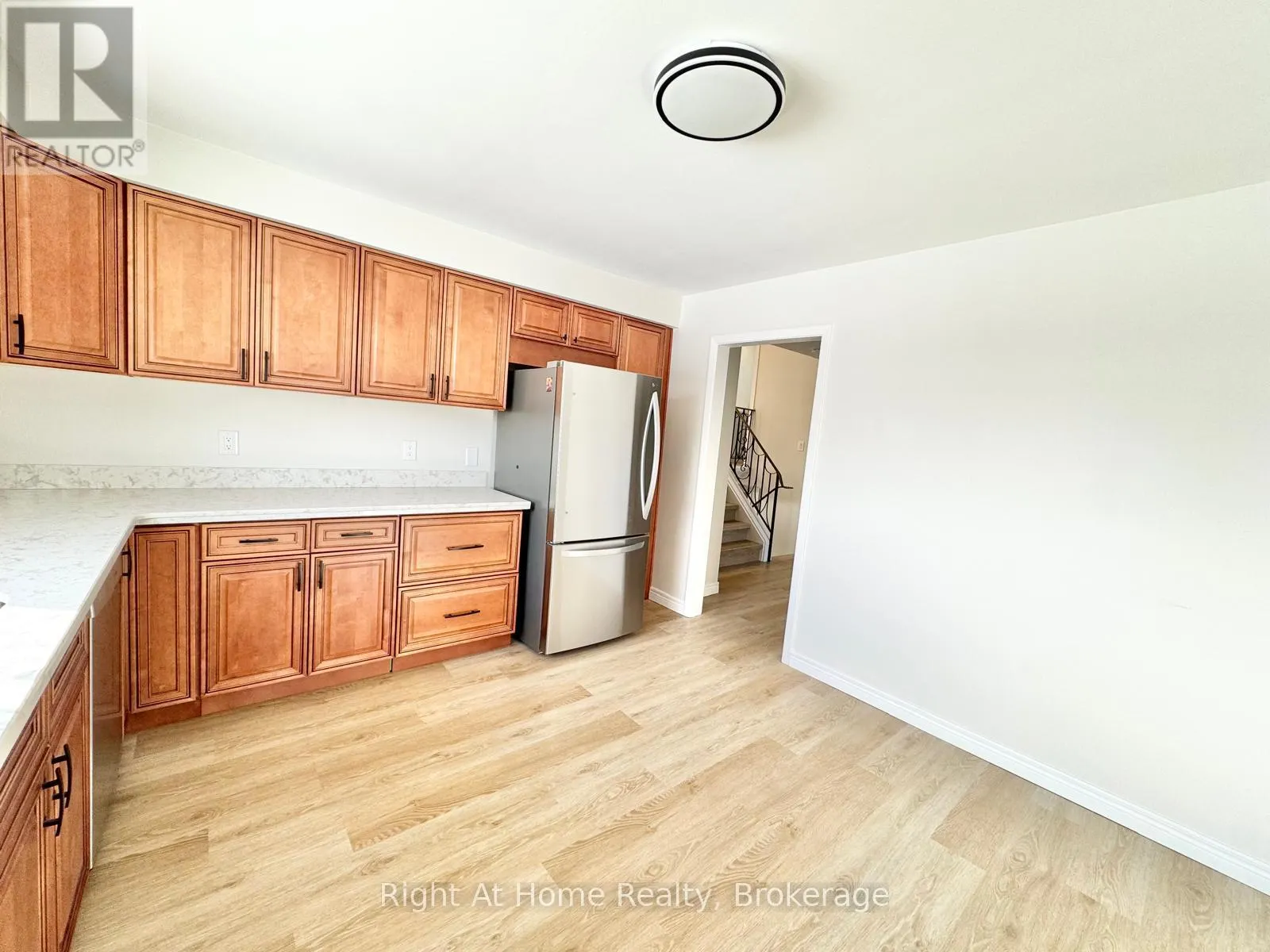 221 FIRST ROAD E
