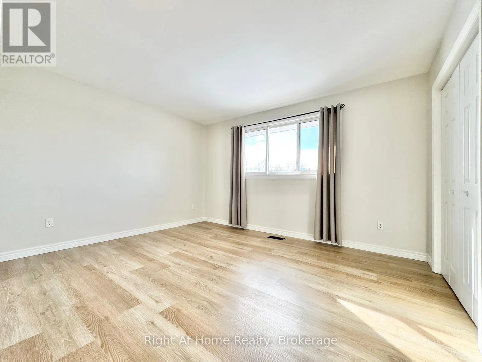 221 FIRST ROAD E