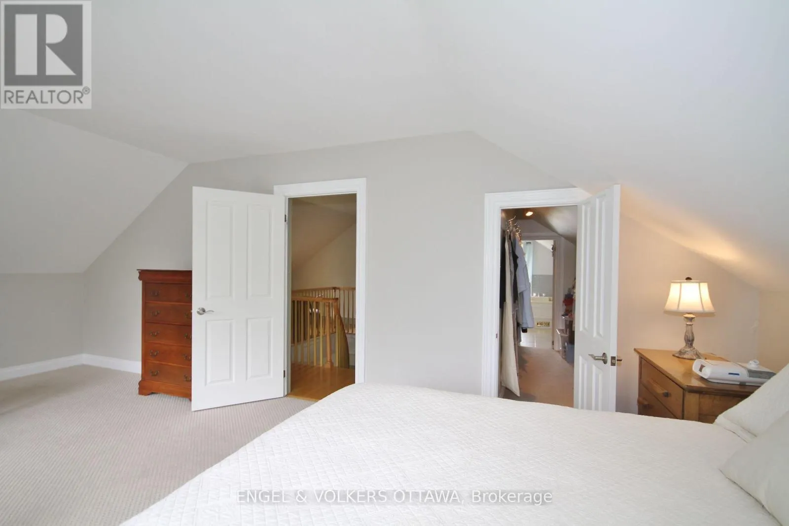 3000/2980 ROGER STEVENS DRIVE