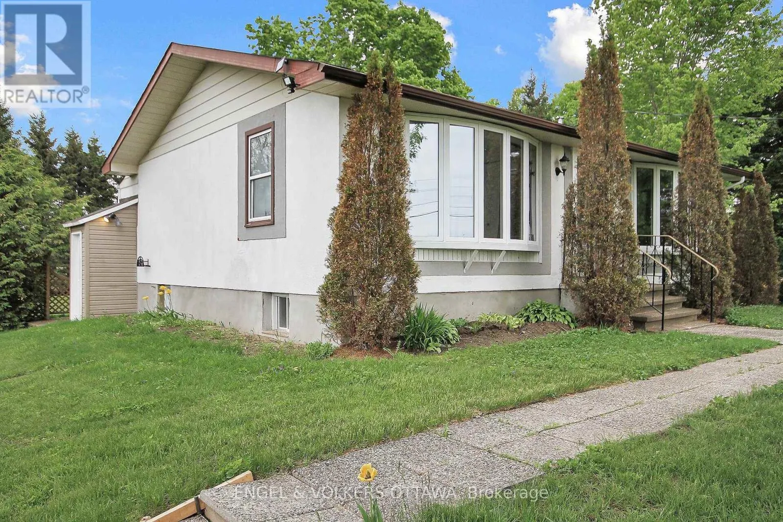 3000/2980 ROGER STEVENS DRIVE