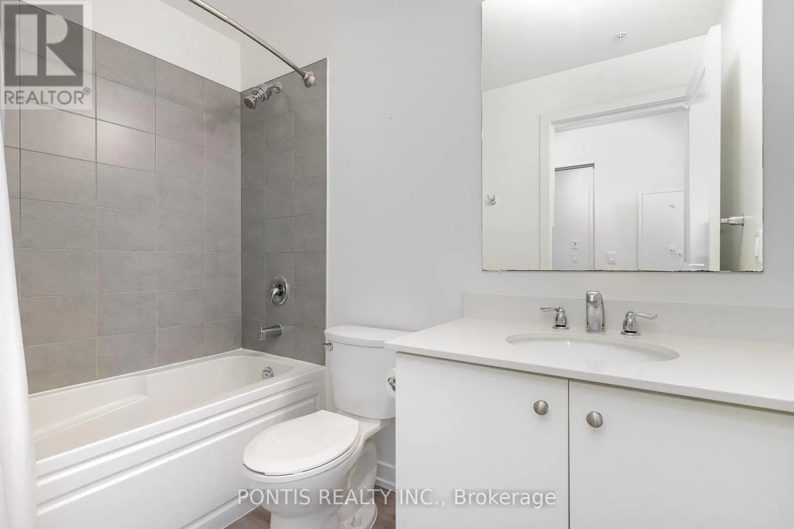 207 - 251 NORTHFIELD DRIVE E
