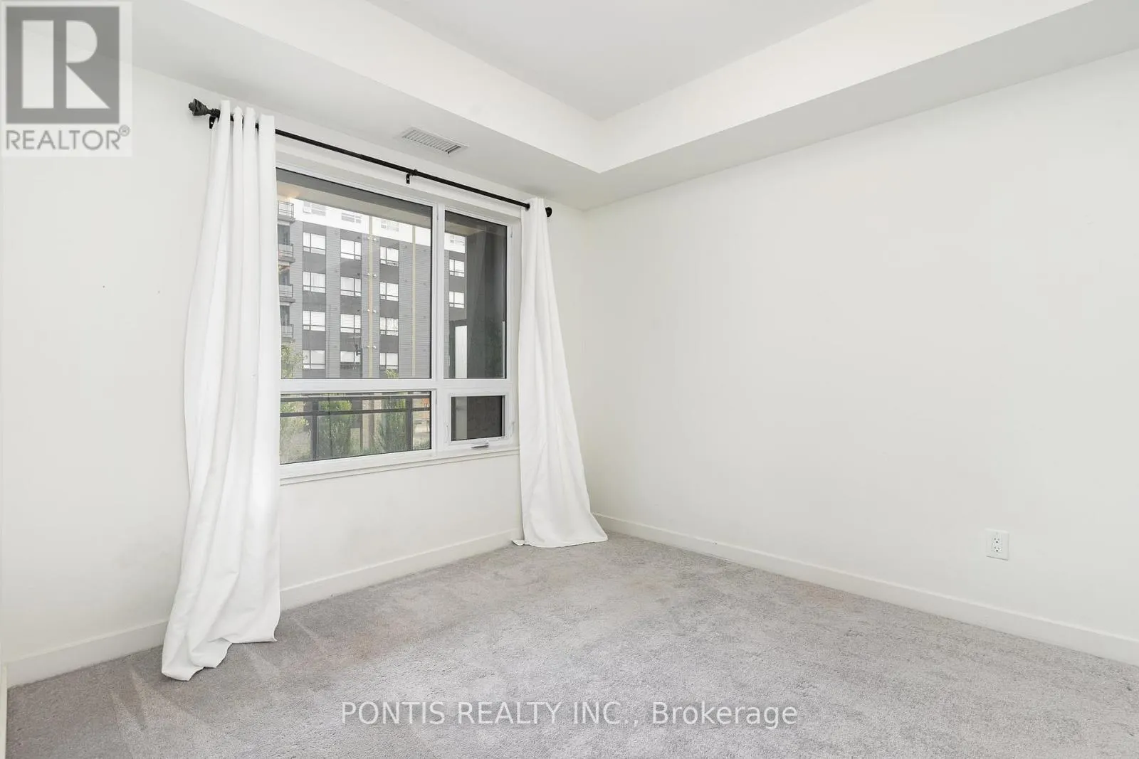 207 - 251 NORTHFIELD DRIVE E