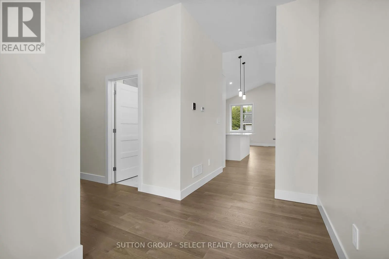 14 - 7966 FALLON DRIVE, #14