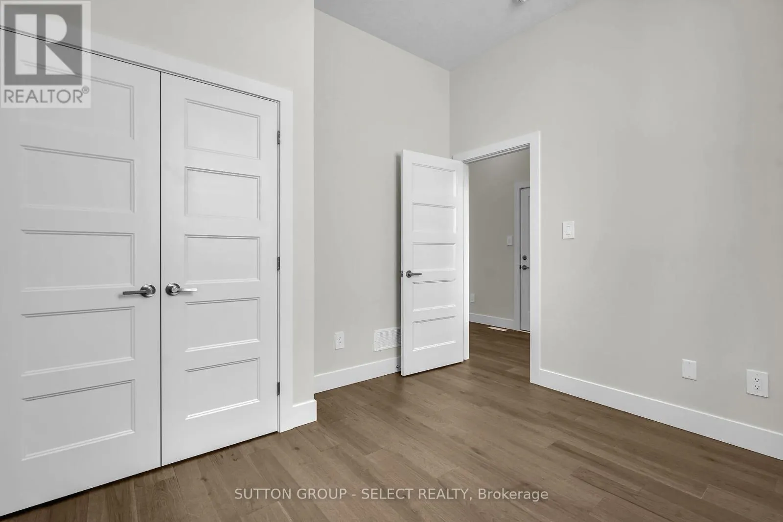 14 - 7966 FALLON DRIVE, #14