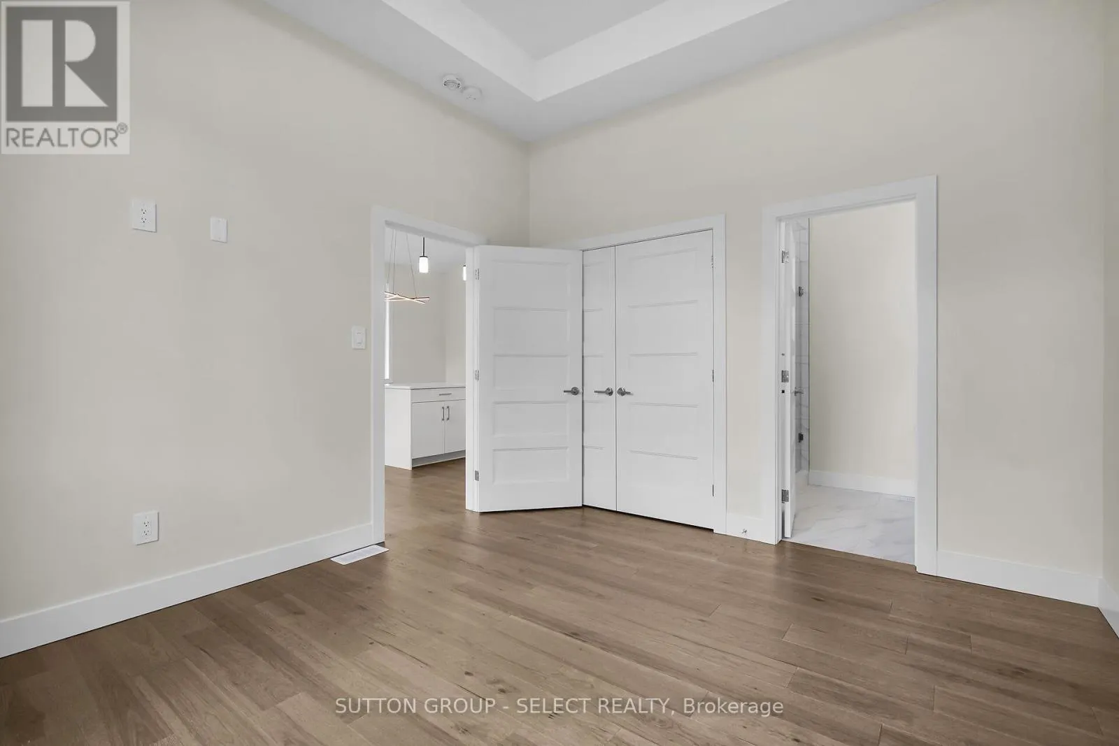 10 - 7966 FALLON DRIVE, #10