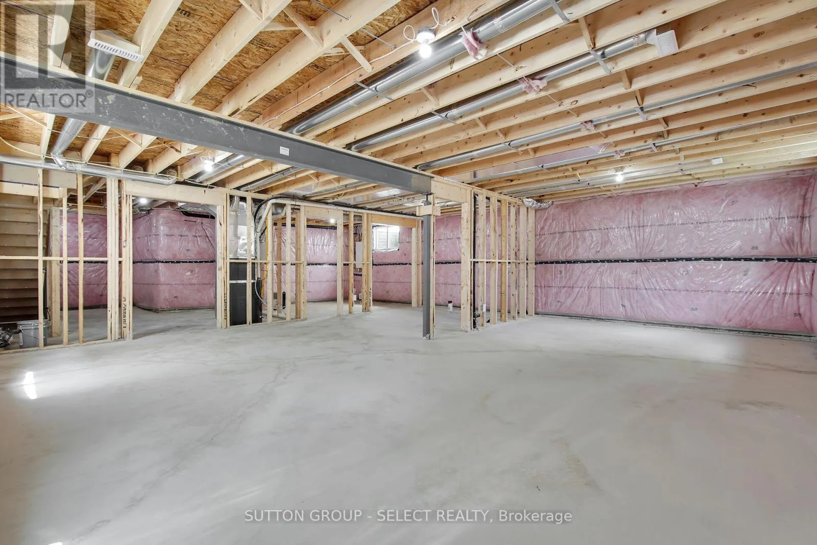 10 - 7966 FALLON DRIVE, #10