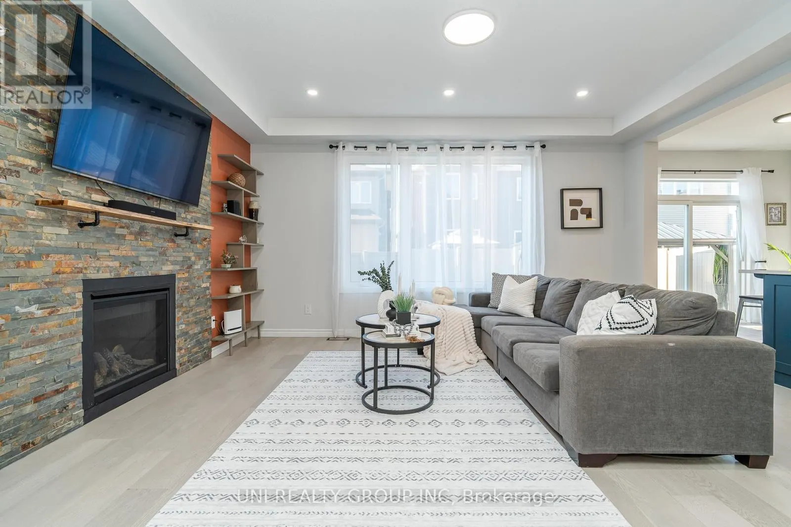 309 PROXIMA TERRACE
