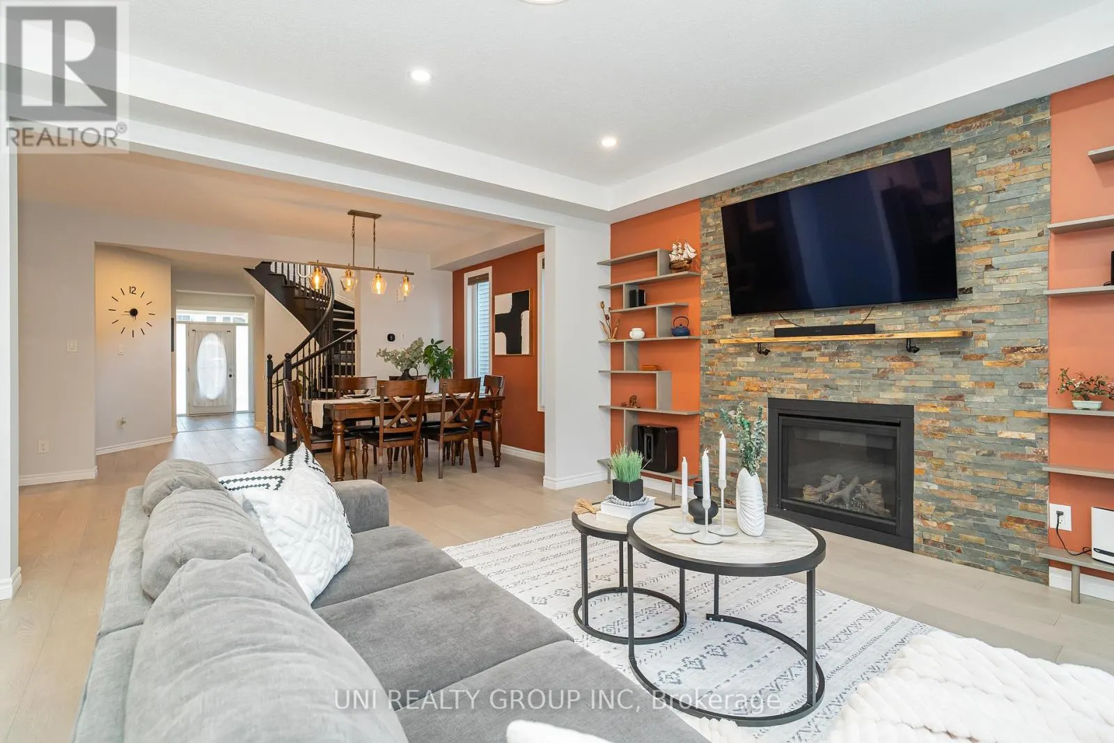 309 PROXIMA TERRACE