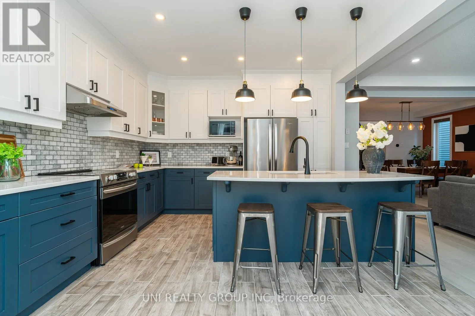 309 PROXIMA TERRACE