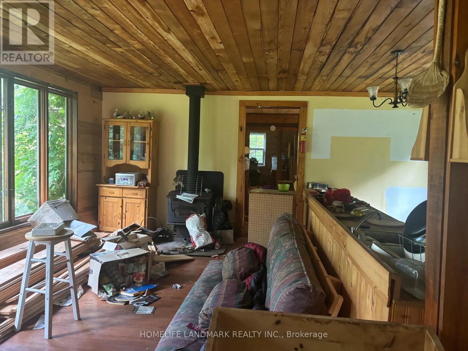 1663 MISSISSAUGI BAY ROAD