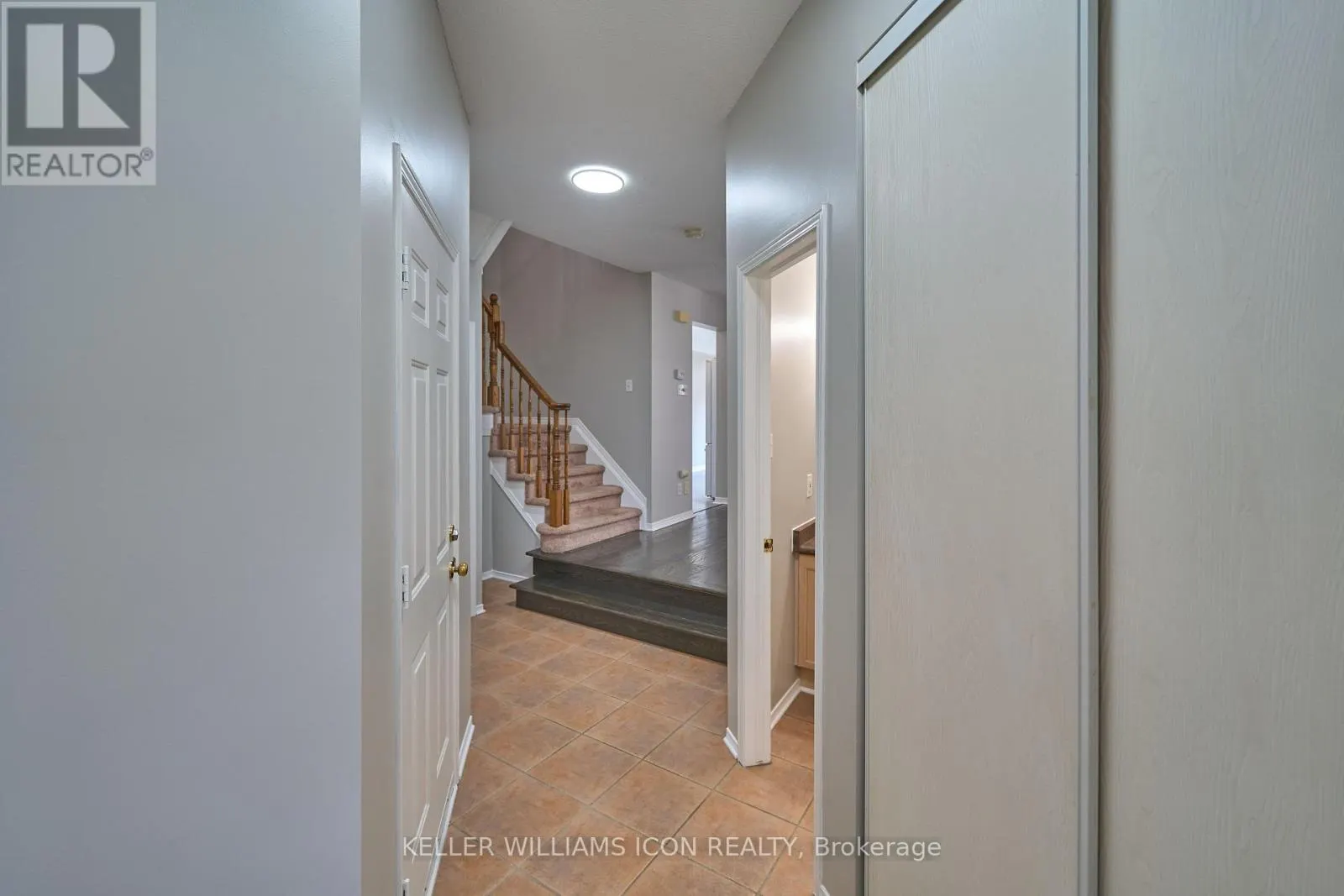 71 HEMLO CRESCENT