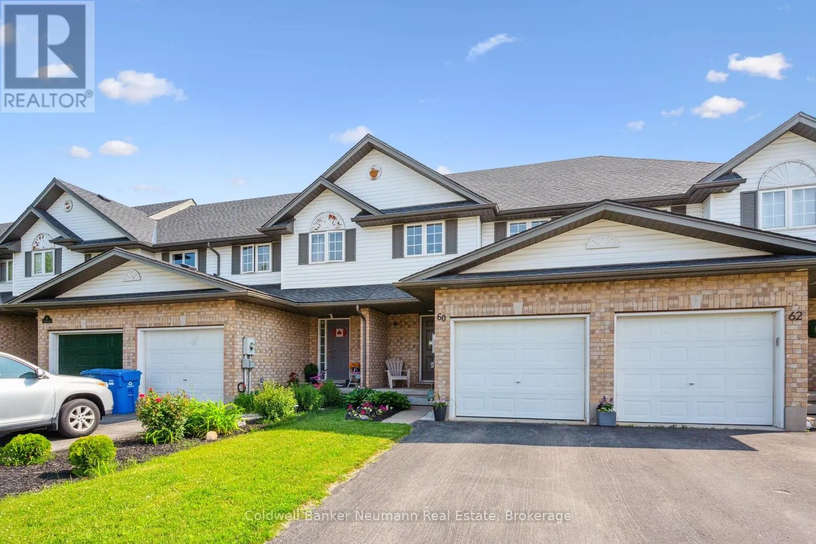 60 HASLER CRESCENT