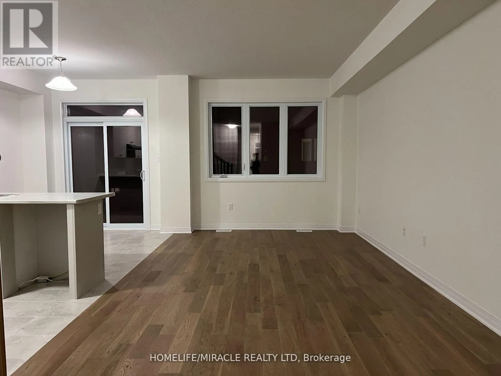 122 VARSITY DRIVE