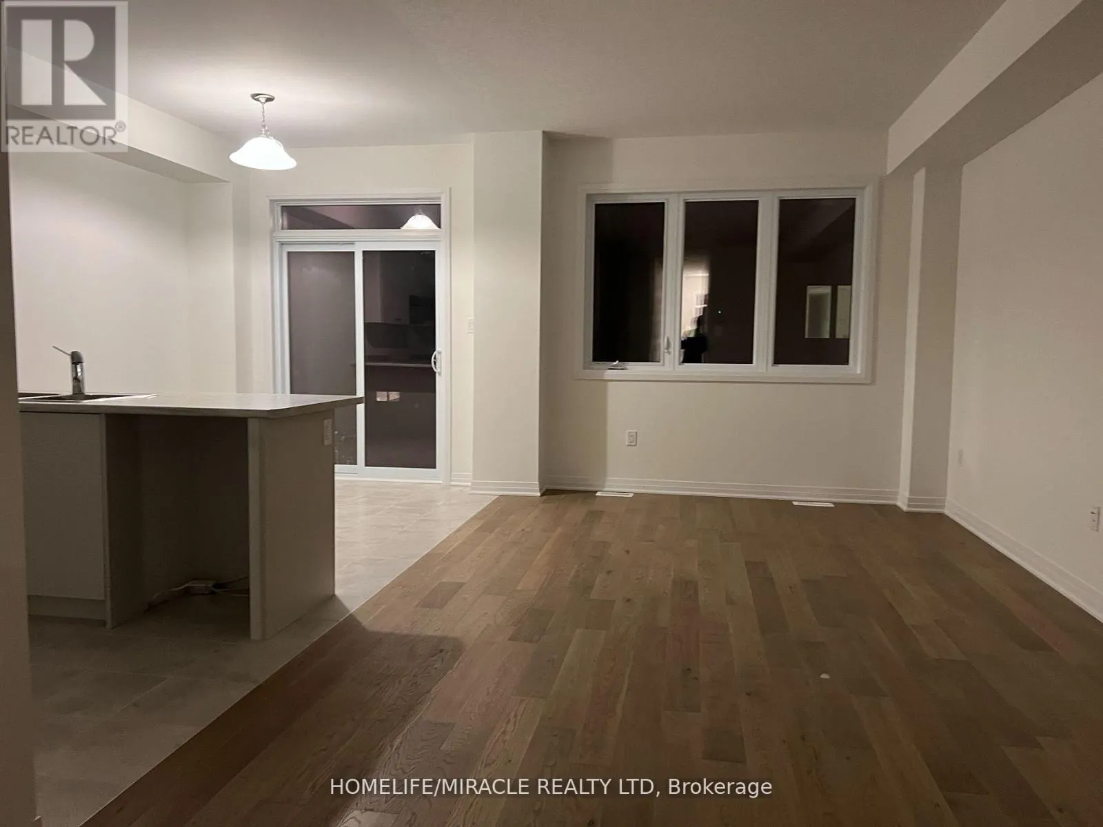 122 VARSITY DRIVE