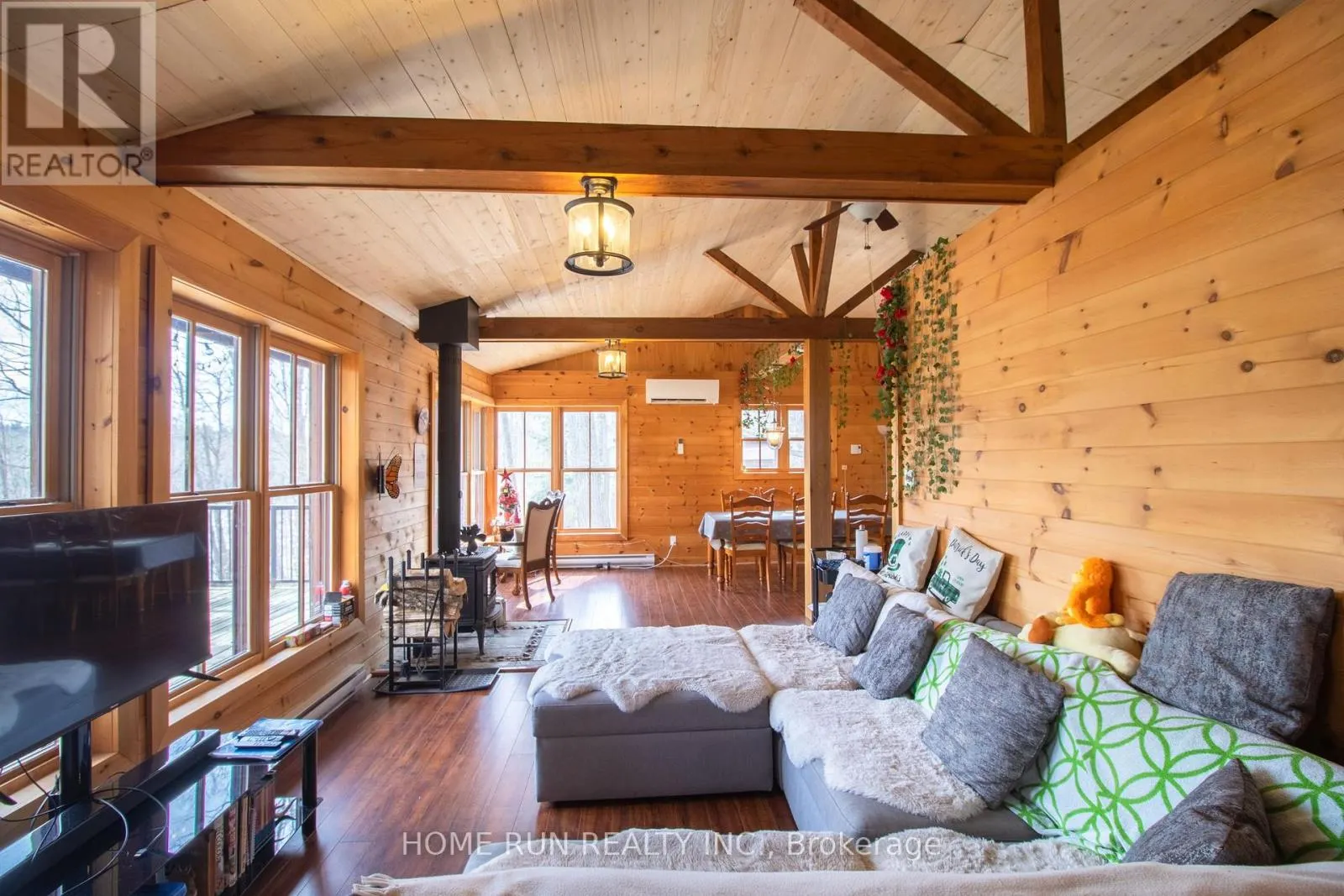 2335 CALABOGIE ROAD