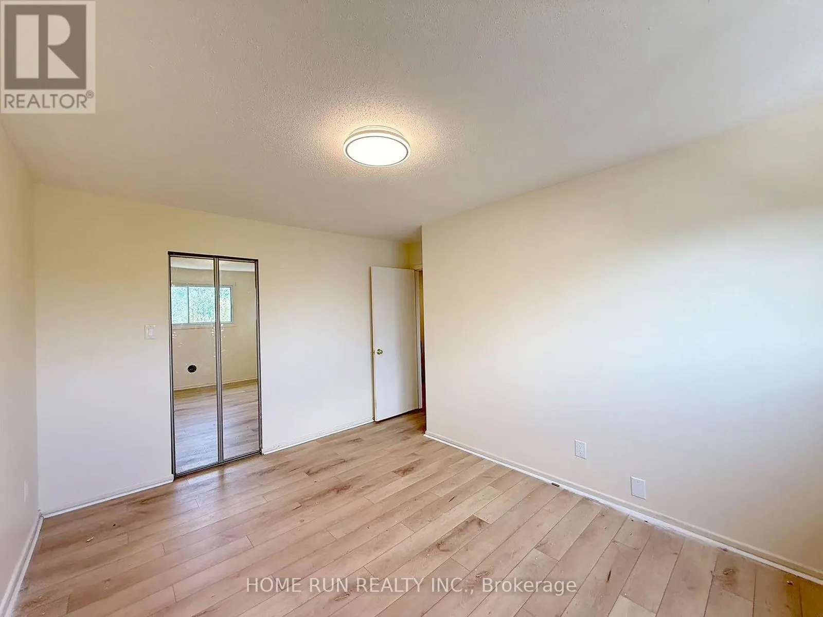 3427 SOUTHGATE ROAD