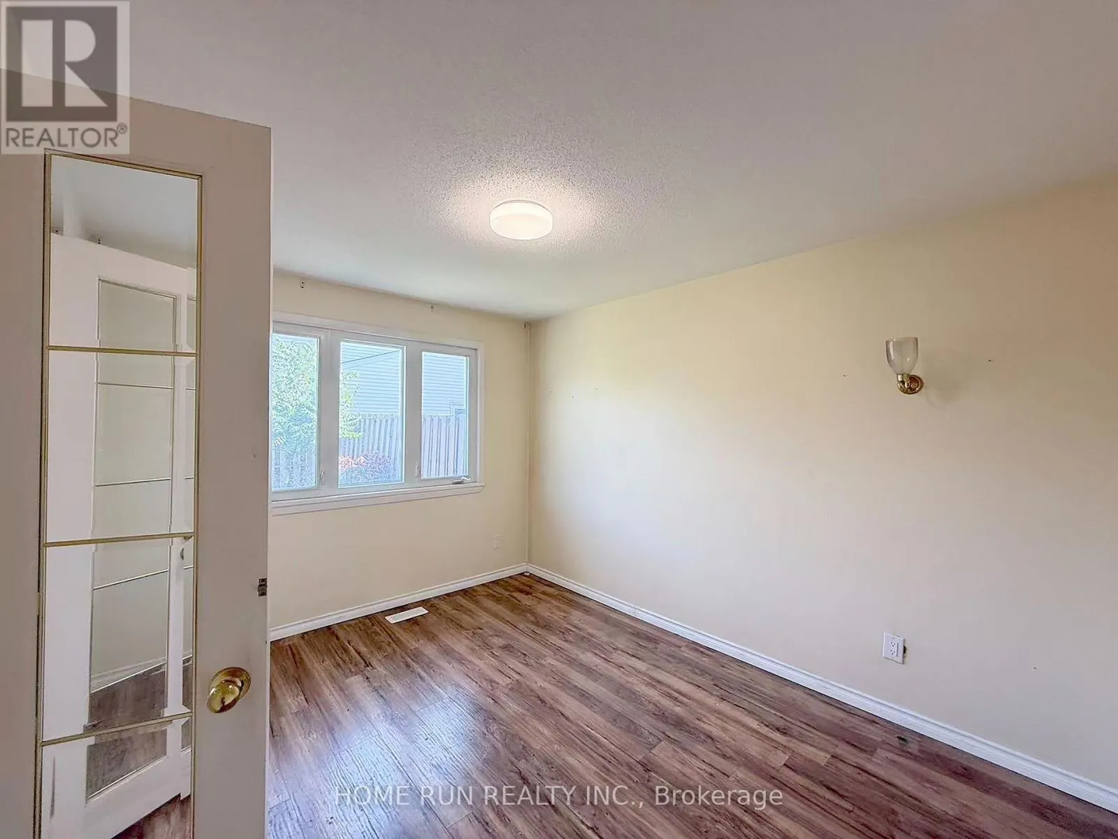3427 SOUTHGATE ROAD