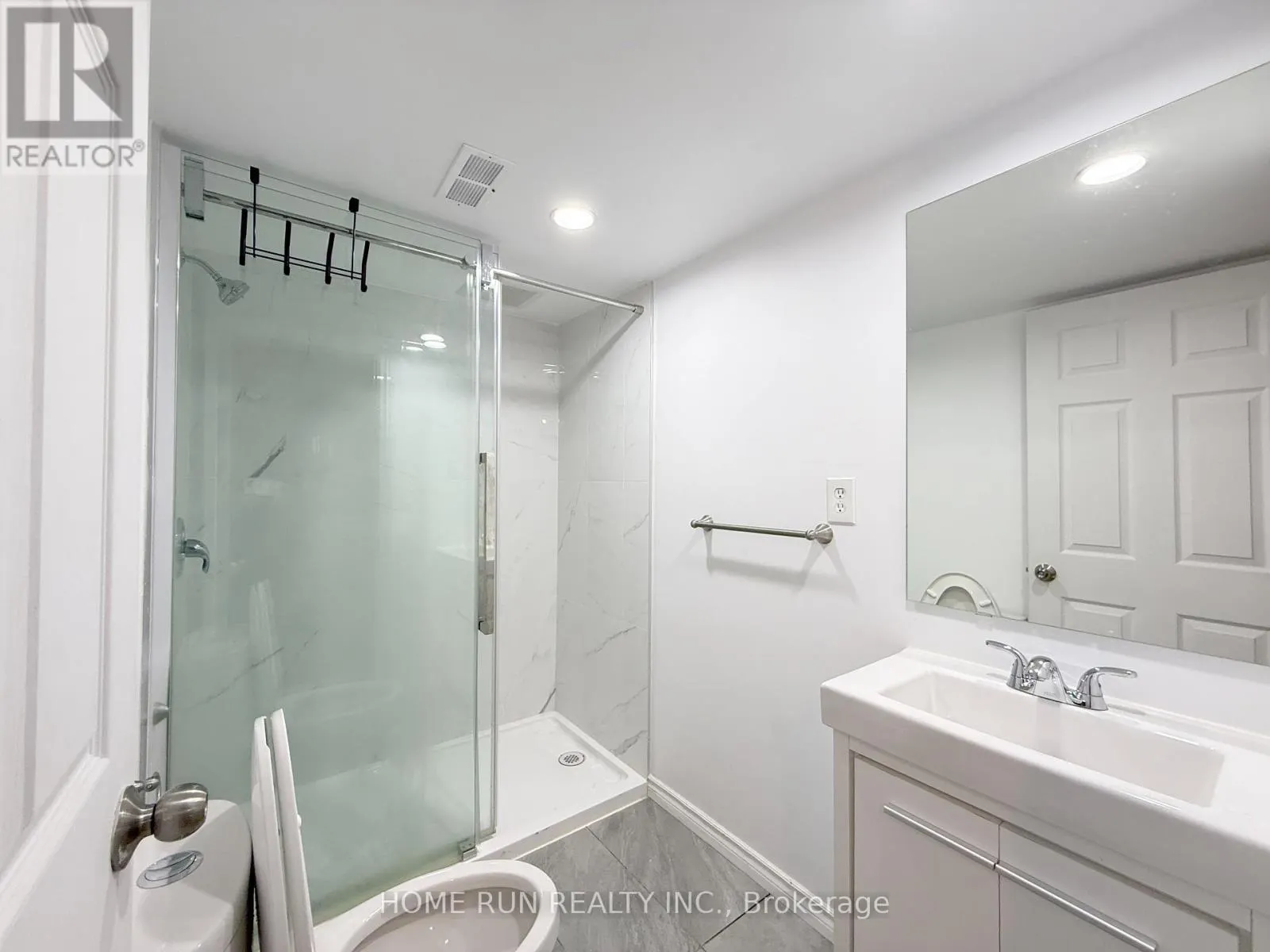 3427 SOUTHGATE ROAD