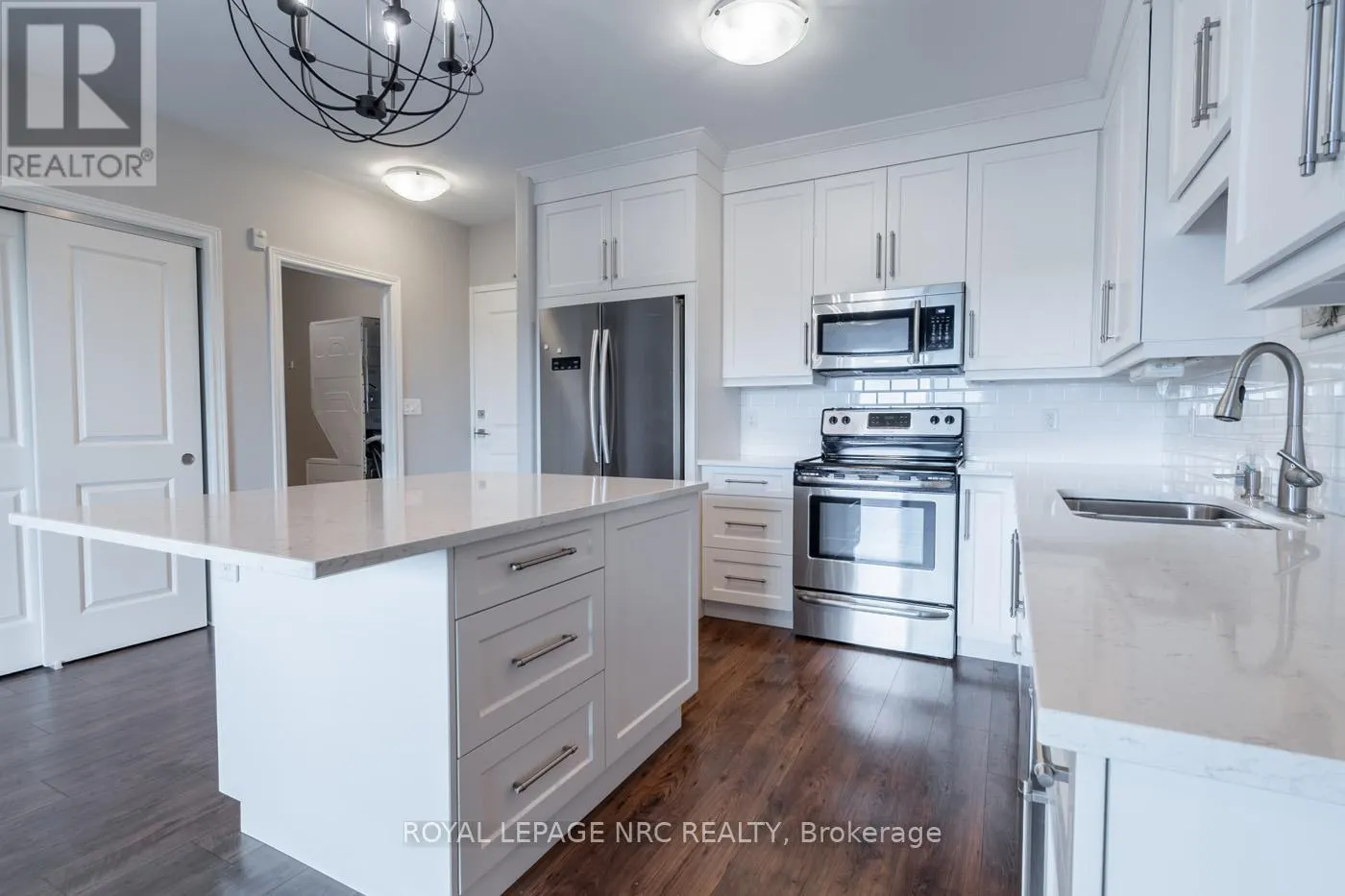 404 - 379 SCOTT STREET, #404