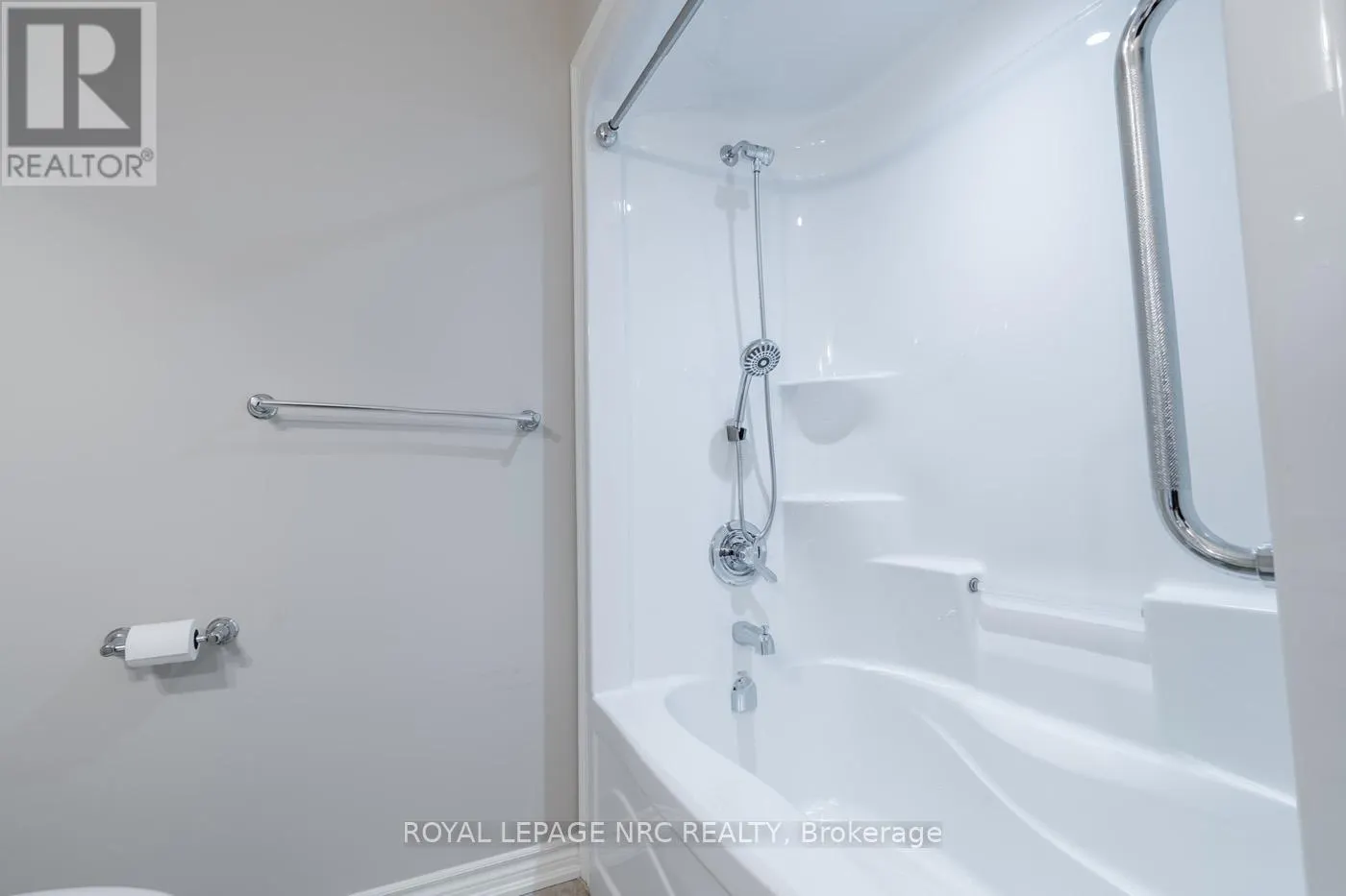 404 - 379 SCOTT STREET, #404