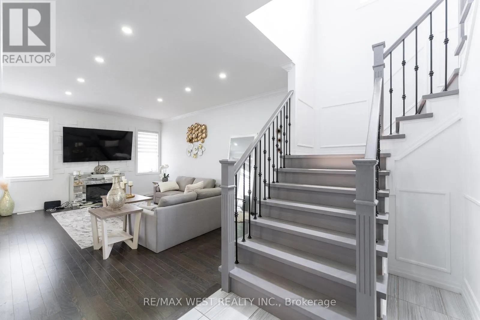 301 FREURE DRIVE