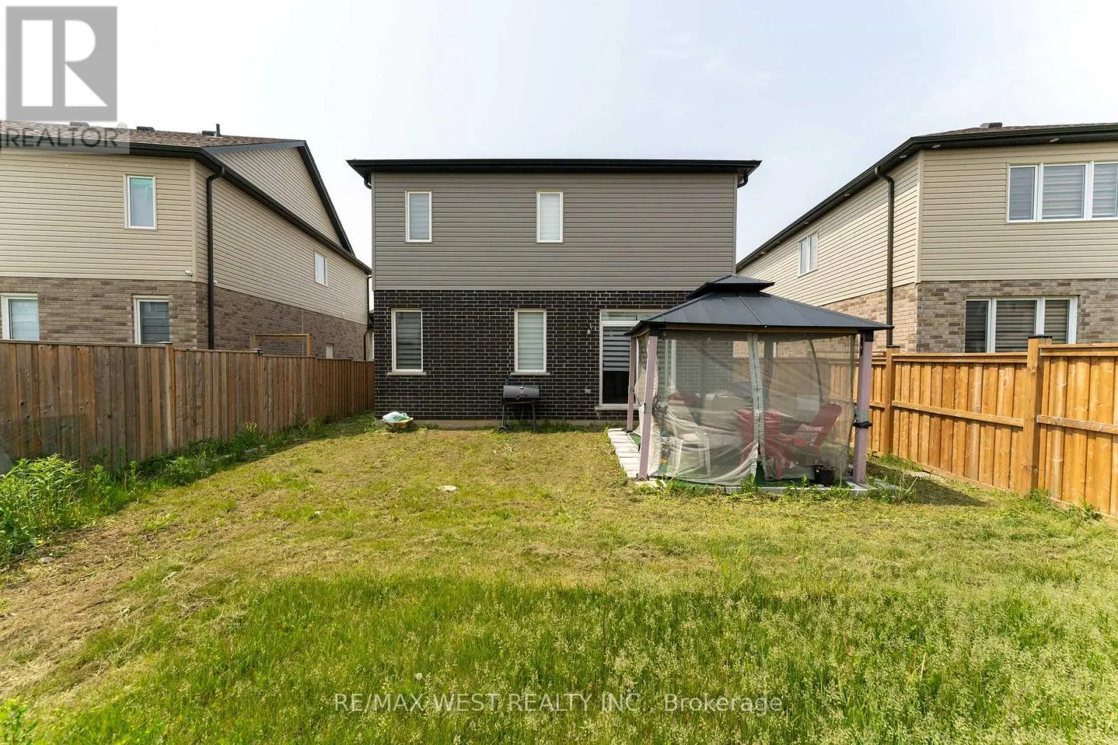 301 FREURE DRIVE
