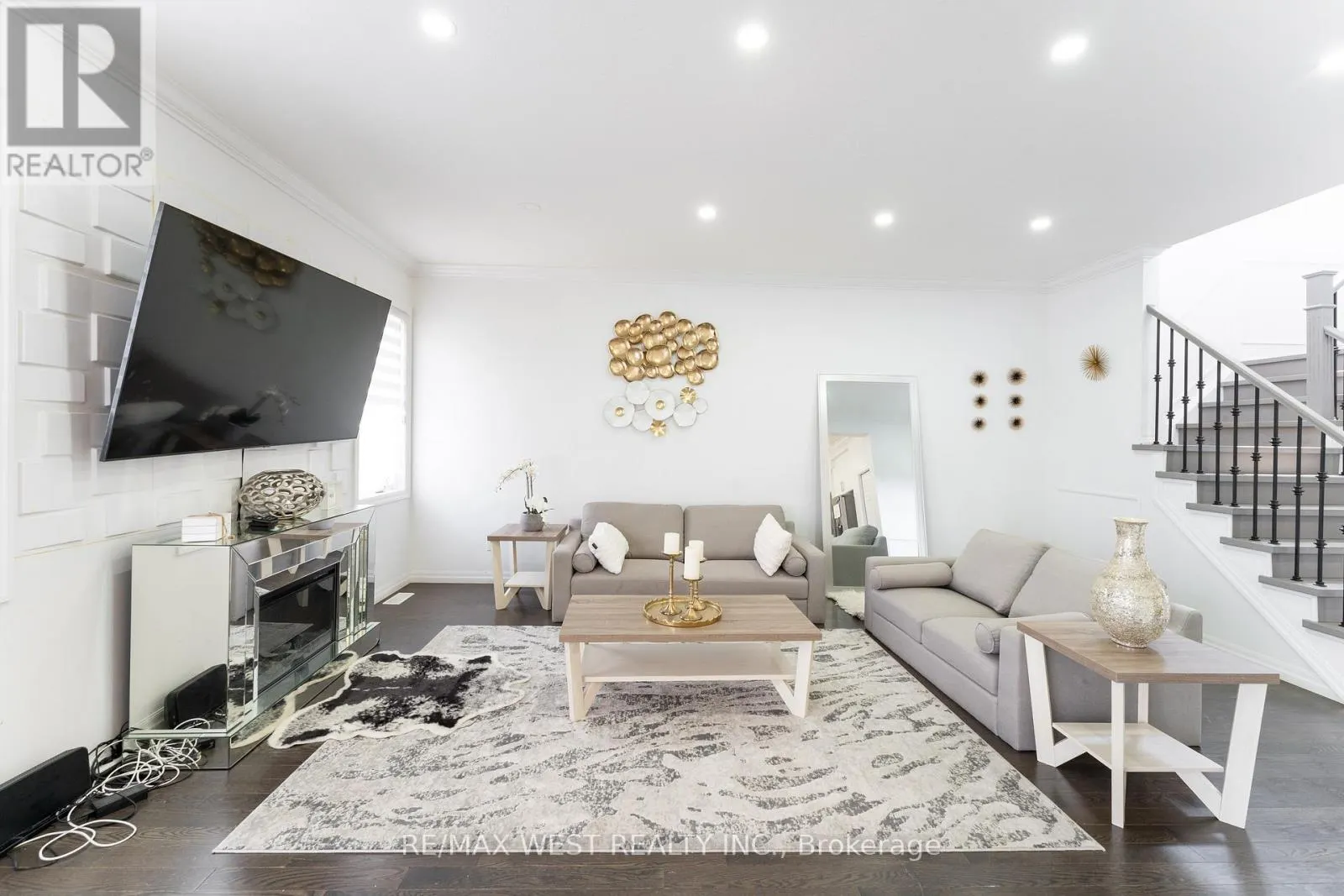 301 FREURE DRIVE