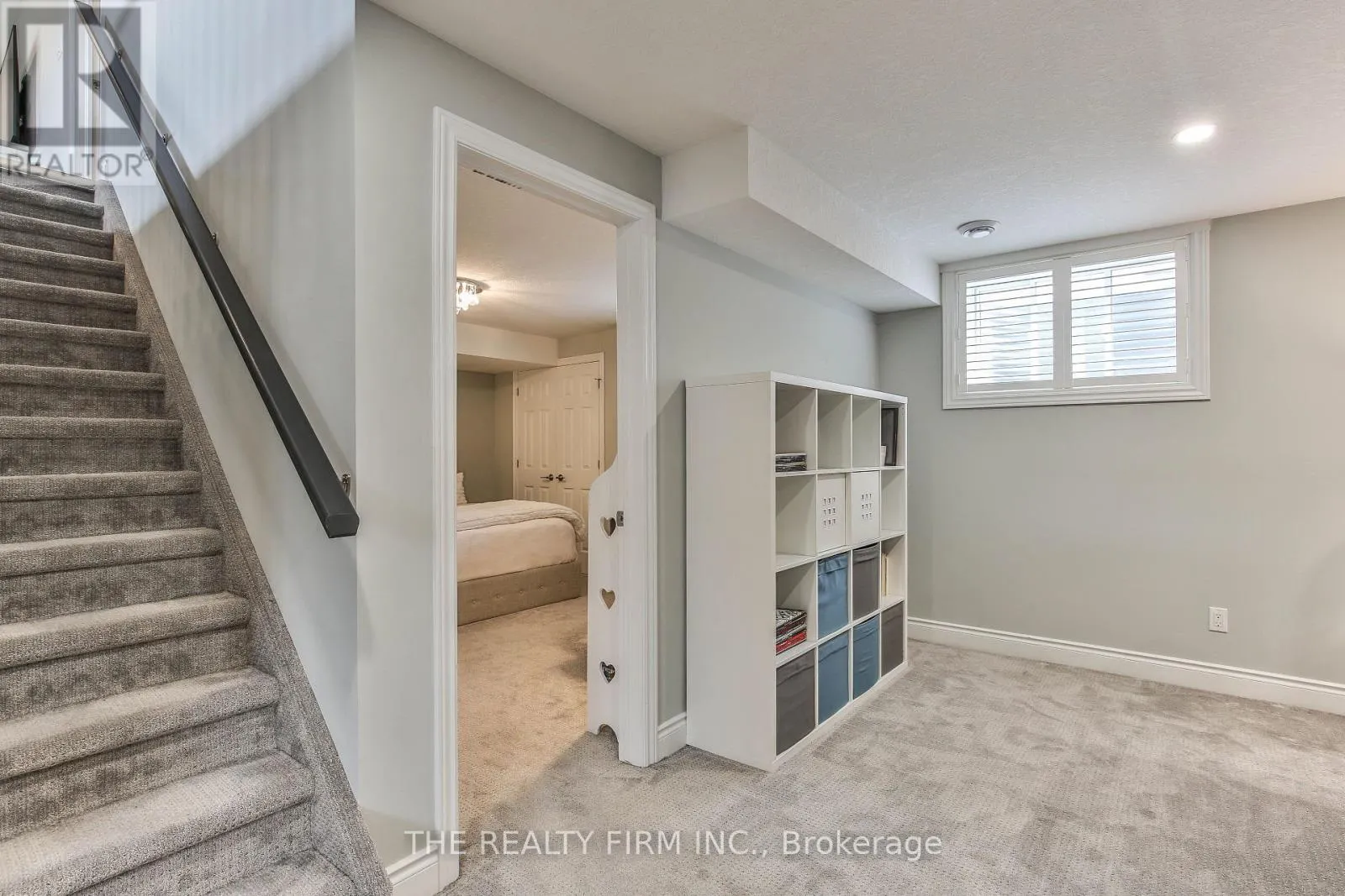 8 ROYAL DORNOCH DRIVE