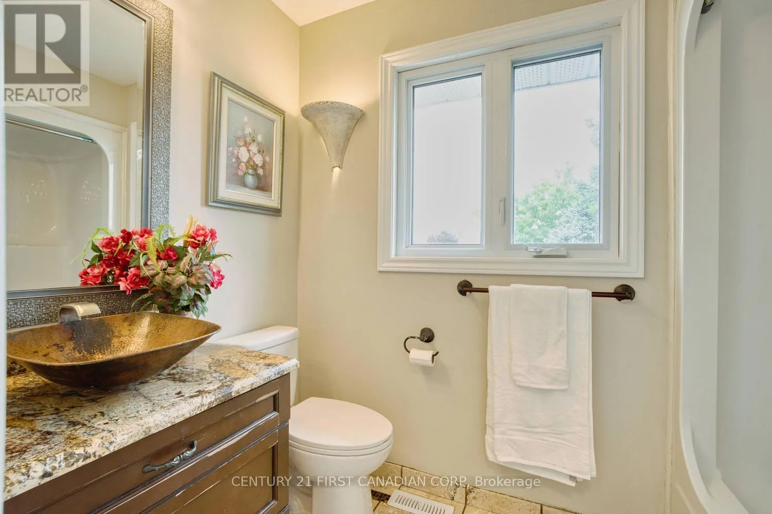1030 AURORA COURT