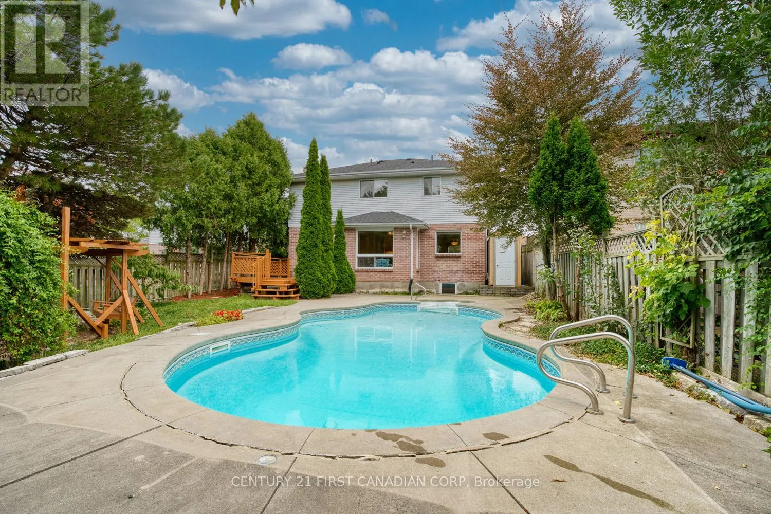 1030 AURORA COURT