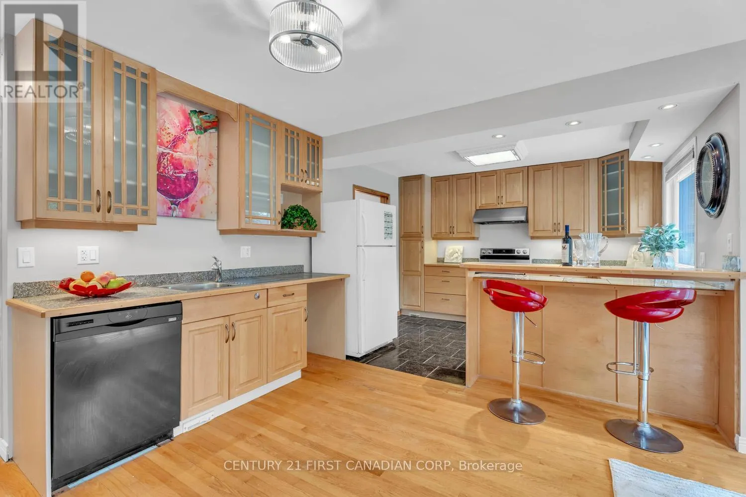 1030 AURORA COURT