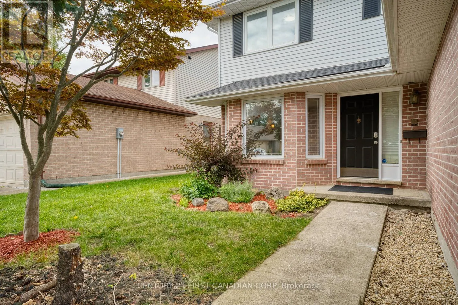 1030 AURORA COURT