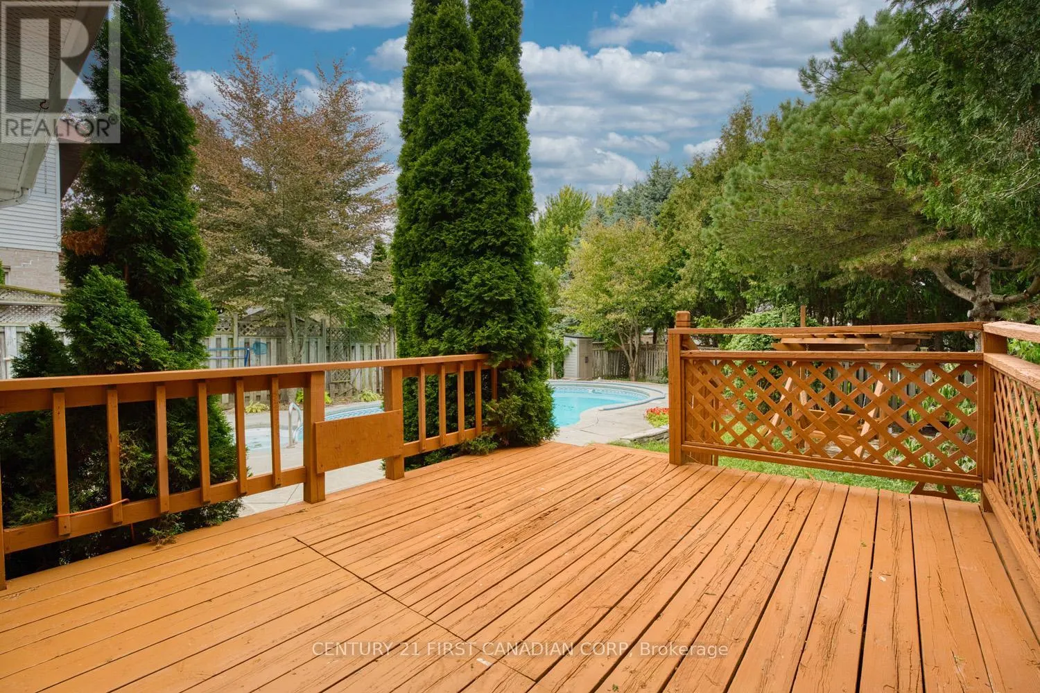 1030 AURORA COURT