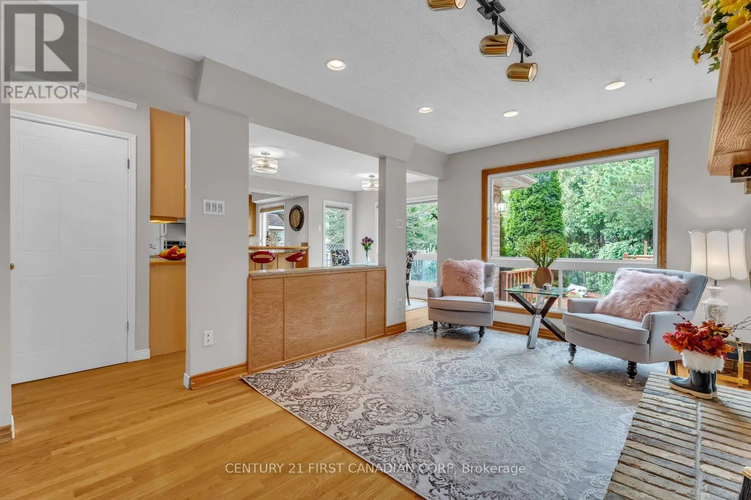 1030 AURORA COURT