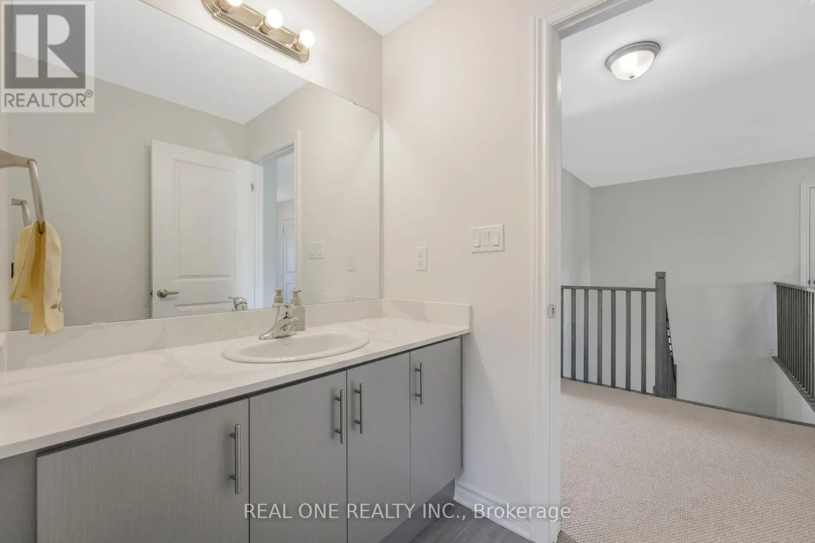 18 ORIOLE CRESCENT