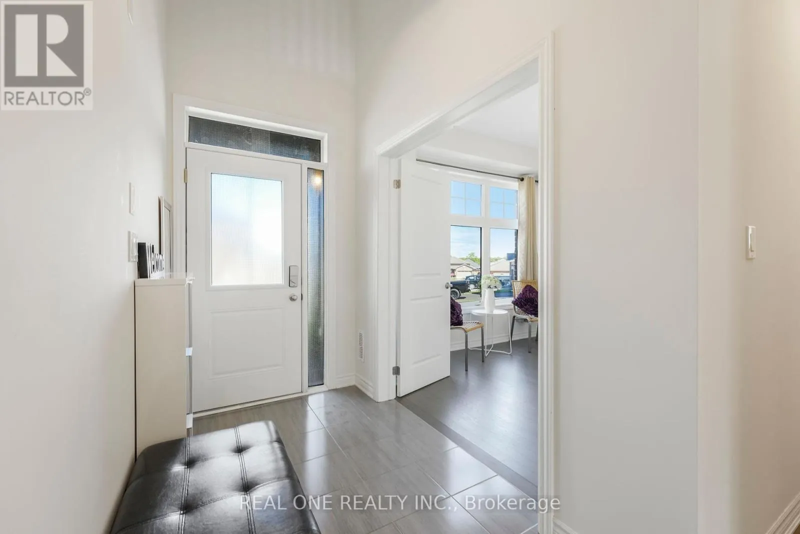 18 ORIOLE CRESCENT